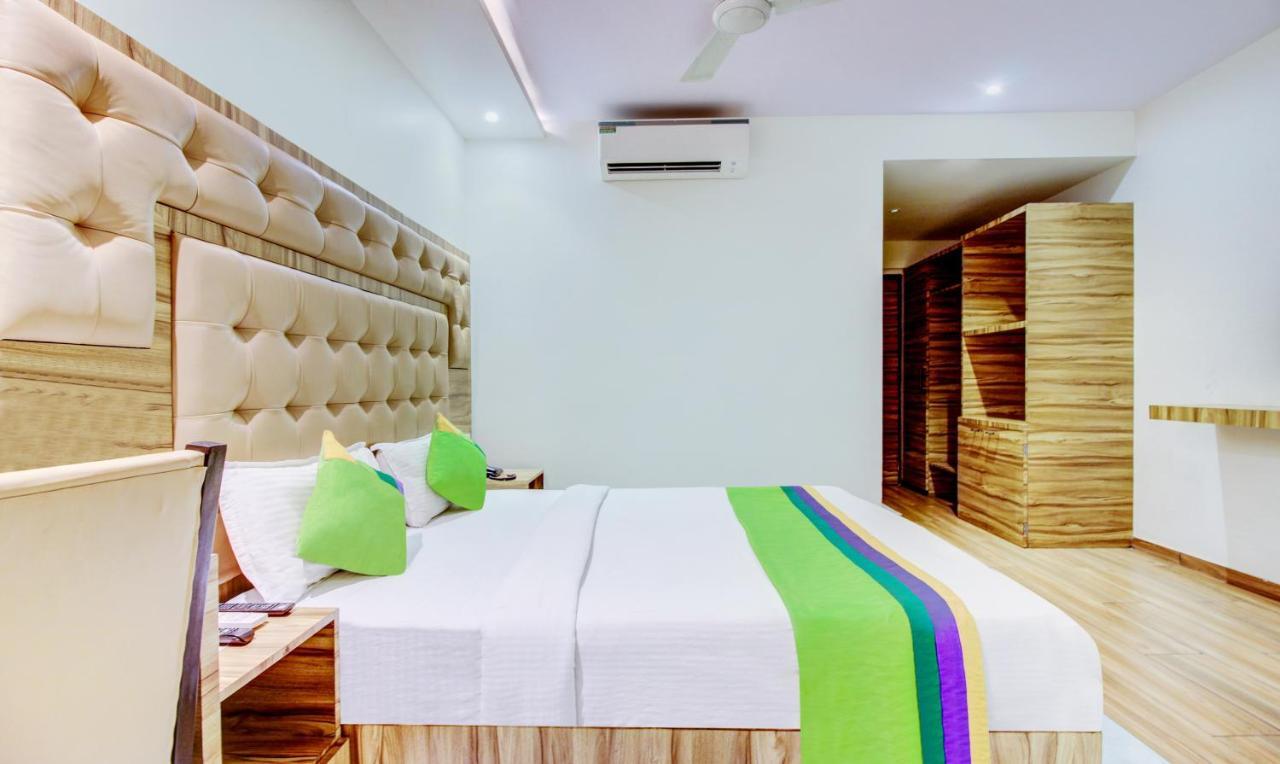 Treebo Trend Bkc Grand Mumbai Exterior foto