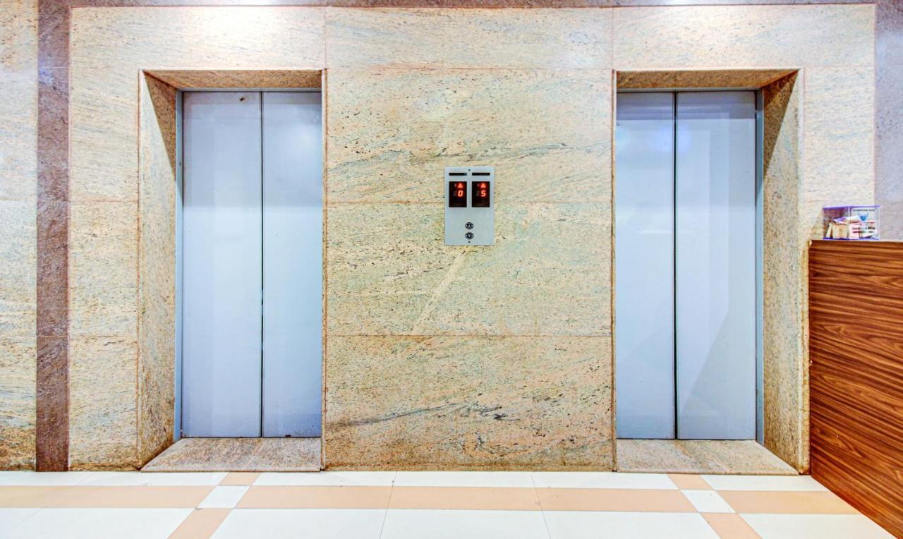 Treebo Trend Bkc Grand Mumbai Exterior foto