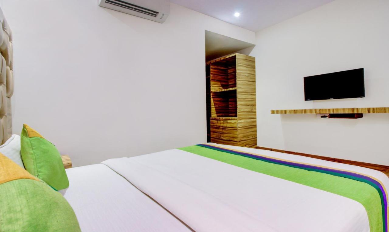 Treebo Trend Bkc Grand Mumbai Exterior foto